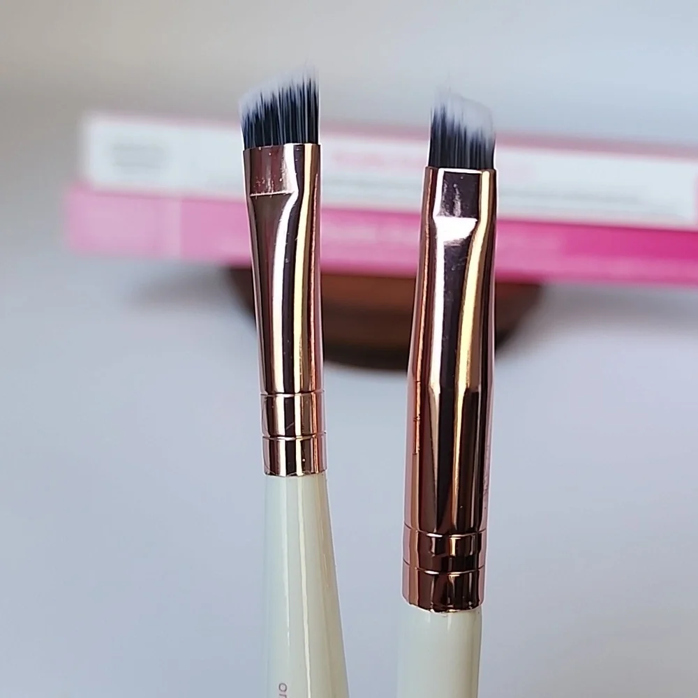 Brush Works Set - Double Ended Eye Brush & Double Ended Brow Brush
